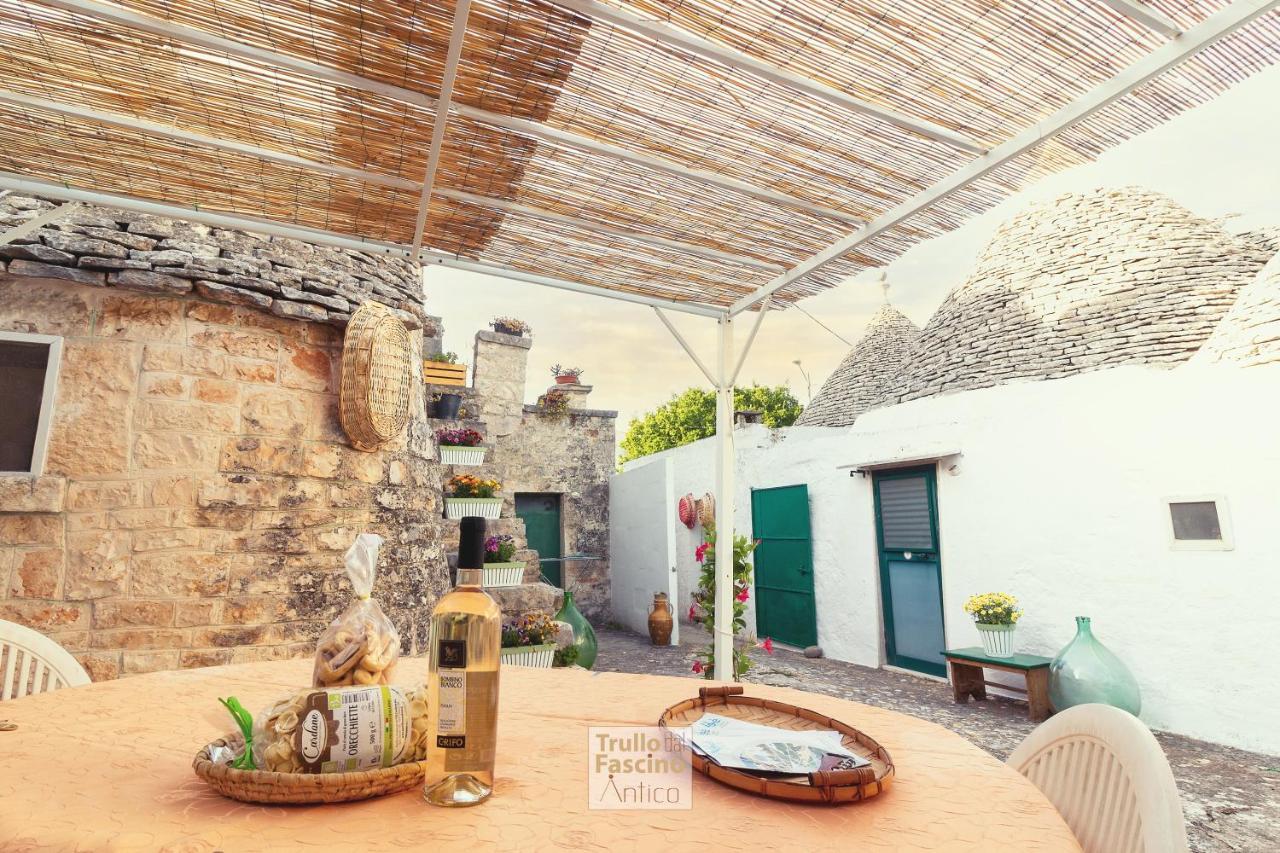 Villa Trullo Dal Fascino Antico Locorotondo Exterior foto